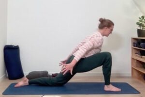 Übungen zur Psoas-Mobilisierung nutzen auch dem Beckenboden