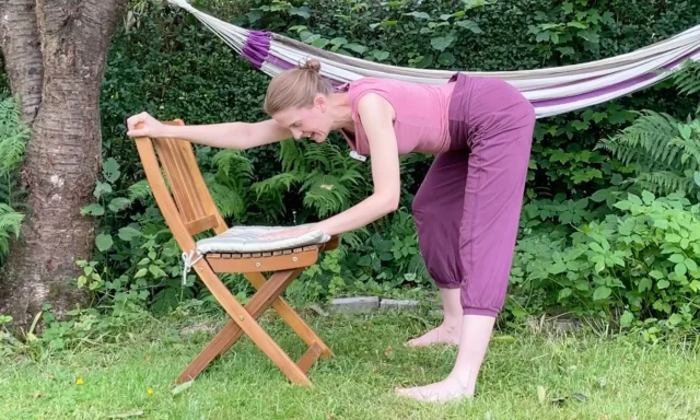 Asymmetrische Bewegungen mit dem Becken trainieren deinen Beckenboden